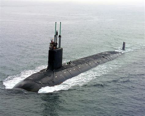 ESTADOS UNIDOS (USS Virginia) Submarino